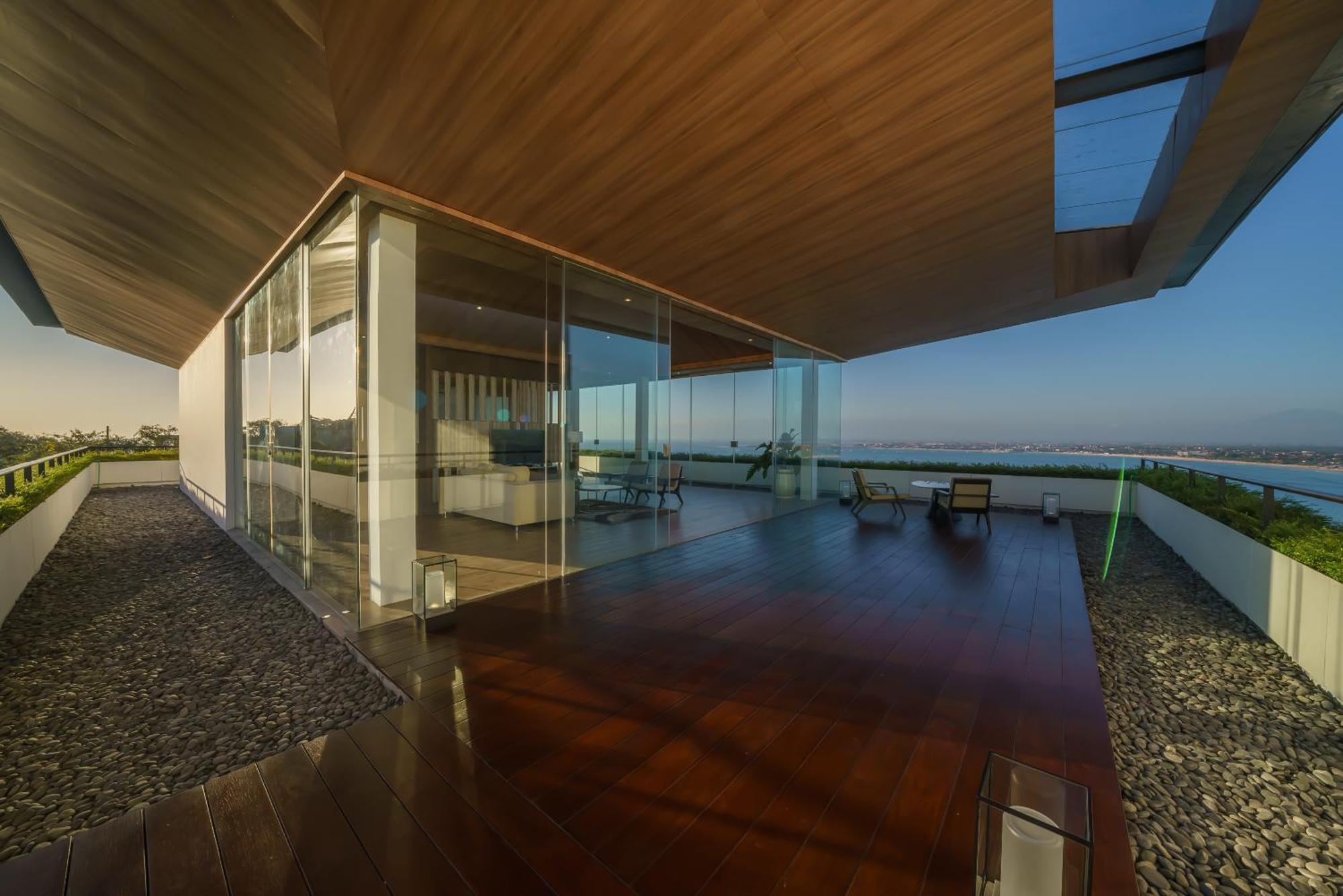 Beyond The Sea - Luxe Sea View Villa In Jimbaran Ngoại thất bức ảnh
